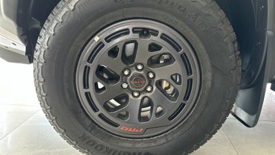 2025 Nissan FRONTIER 4P PRO-4X V63.8 AUT 4X4