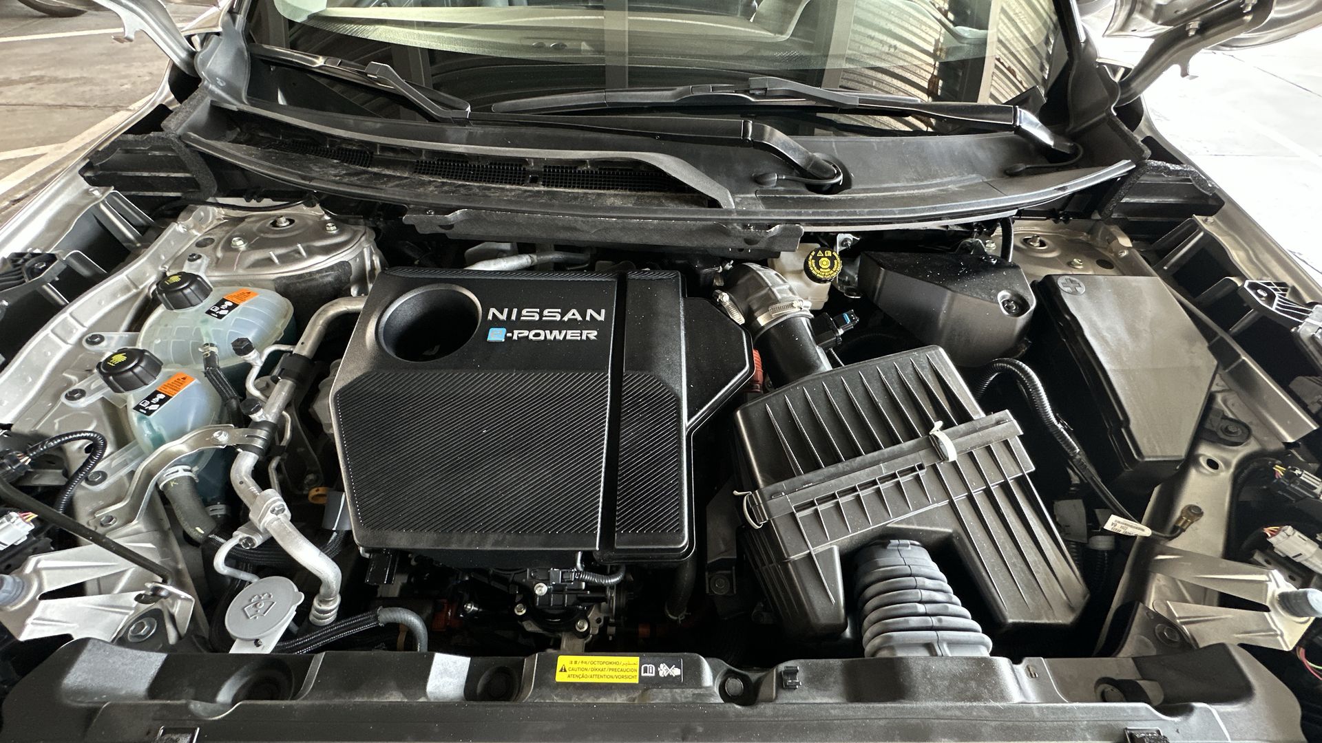 2024 Nissan X-TRAIL 5P PLATINUM E.POWER HEV L31.5 AUT
