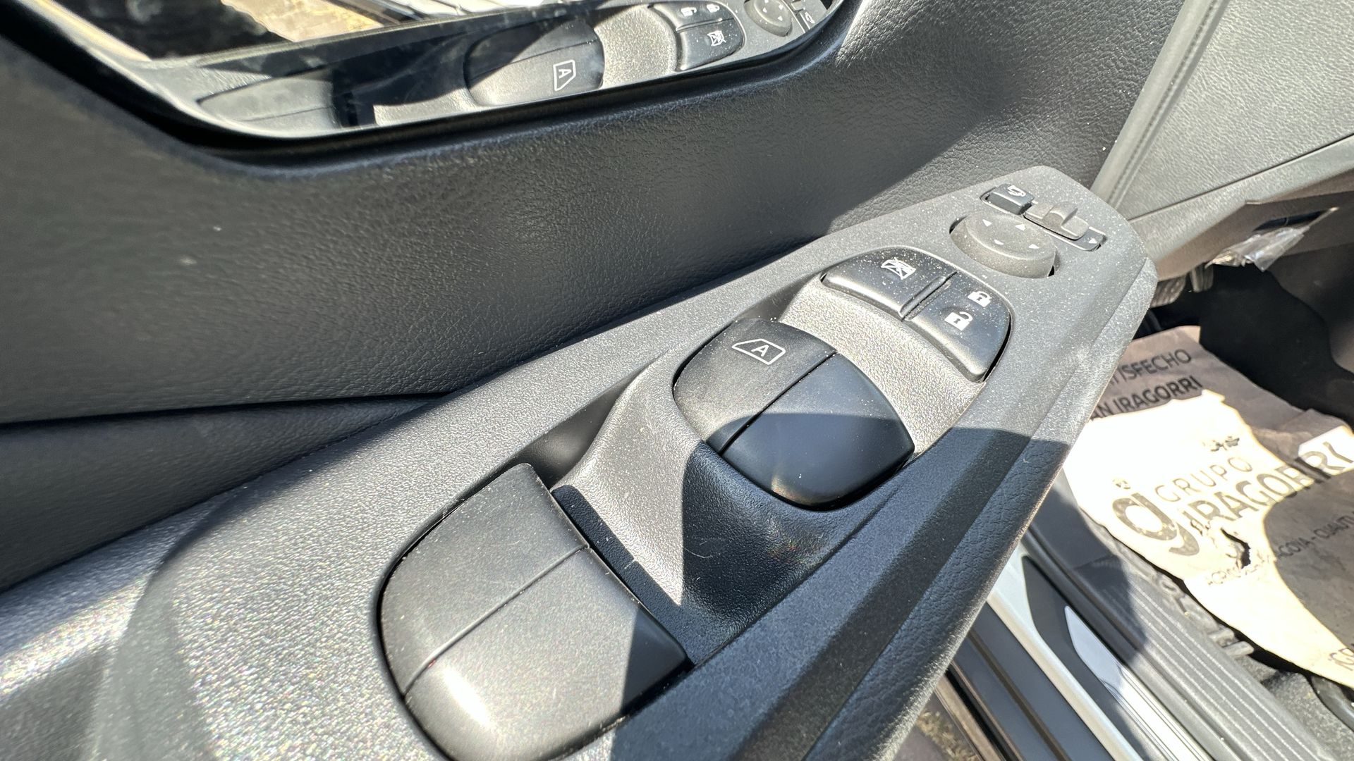 2025 Nissan KICKS PLAY E-POWER PLATINUM